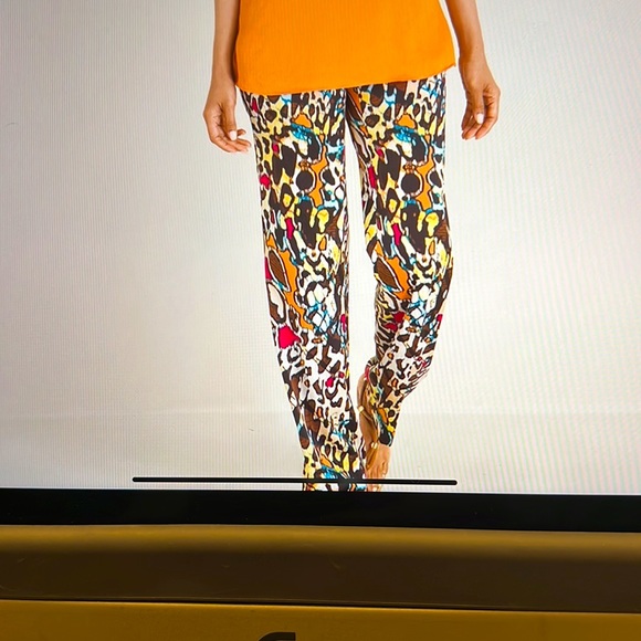 CHICO’S Animal Print Straight-Leg Pants - Picture 3 of 8